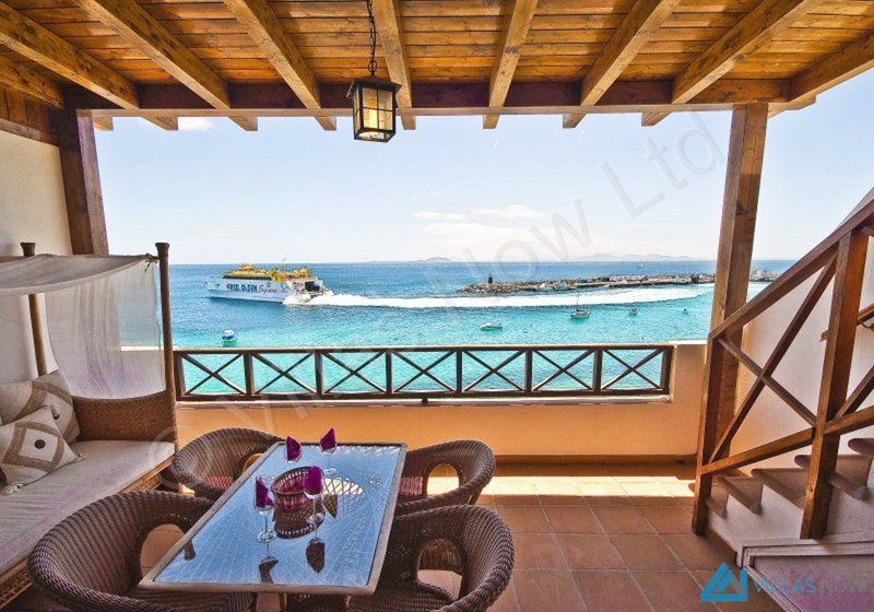 Playa Park Apartment Tias Bagian luar foto
